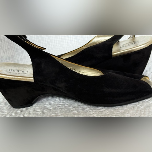 ARCHE Peep Toe Suede Sling Back Wedge Heel Size 40 US 10 - Picture 1 of 5